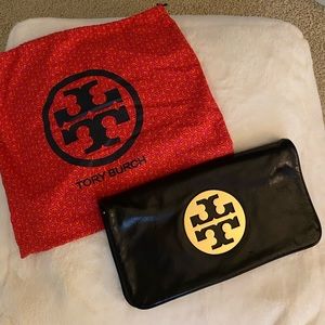 COPY - Tory Burch Clutch